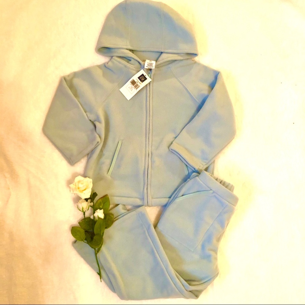 GAP Sweater Pants Set